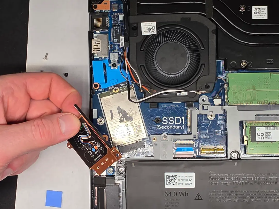 Removing WLAN and WWAN